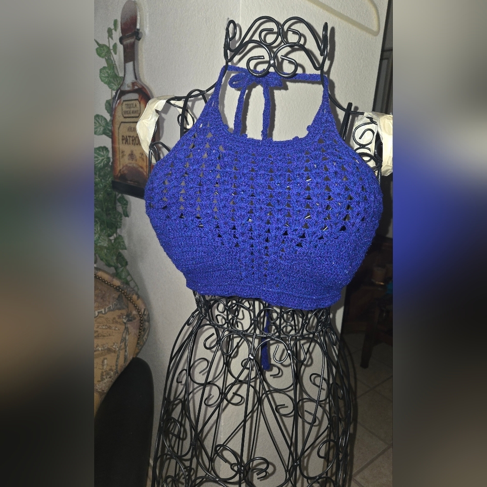 Crochet..tiny Top VINTAGE
